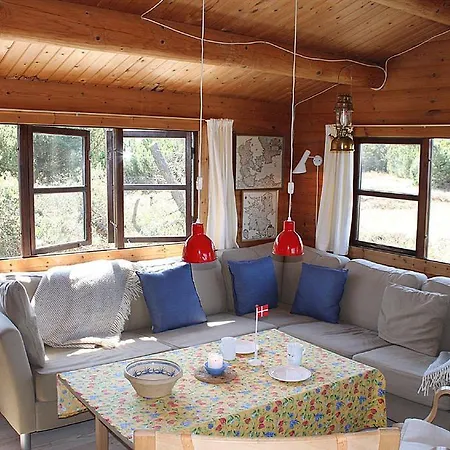 Three-bedroom Holiday Klydevej 06 *